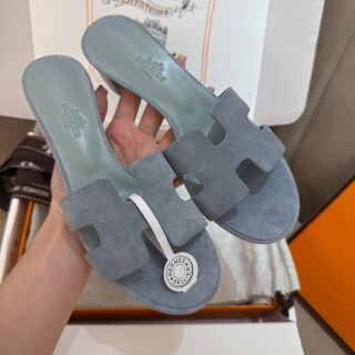 IMG_1849629b467798e8c5b9