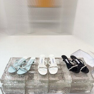 IMG_69279555970df7548401