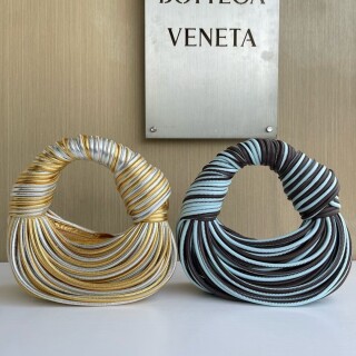 b7925c99d41932d115b79fe62d5f93