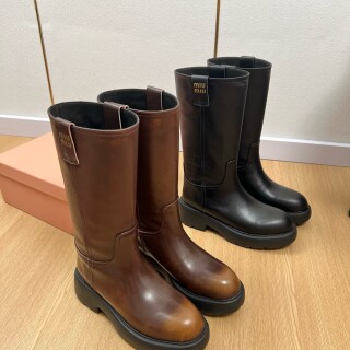 IMG_5238411fe722a9b8b012